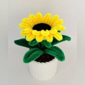 Yellow and Green Sunflower Accent